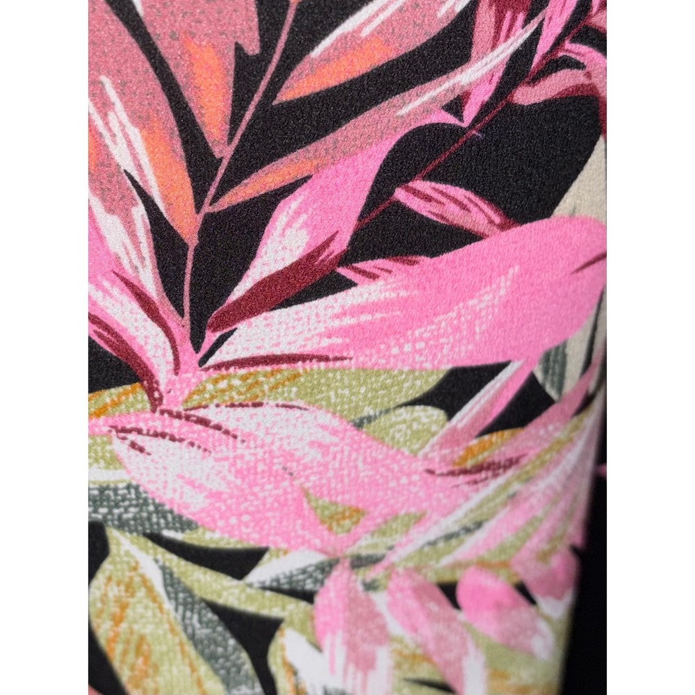 Cabi Beach Club Dress Medium Black Pink Tropical Floral Surplice Midi 5384 Vacay - Picture 9 of 13
